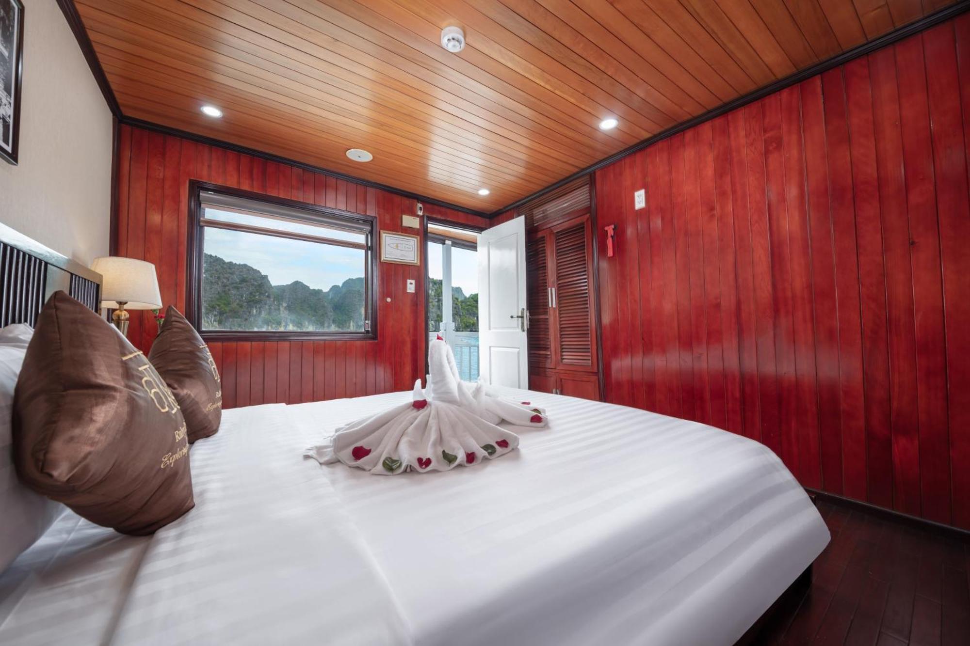 Ruby Cruise Hotel Hạ Long-öböl Kültér fotó